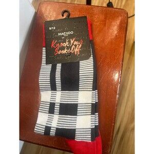 Bamboo socks size 9-12 black/red/grey